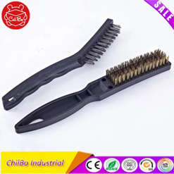 一端实用塑料手柄黄铜钢丝刷